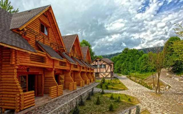 Recreation Complex Uzhanski Kupeli