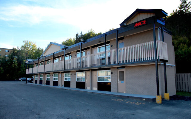 Econo Lodge Inn & Suites City Centre