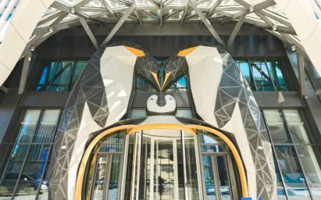 Shanghai Jinqiao Haichang Penguin Resort Hotel