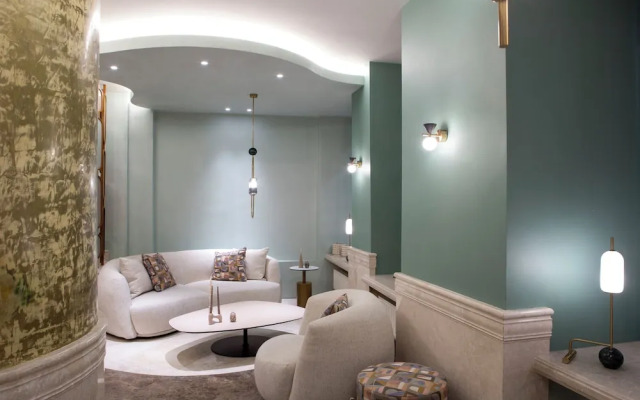 Hotel Venezia by ZEUS International