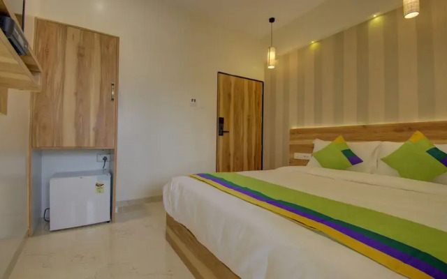 Hotel Amisha International