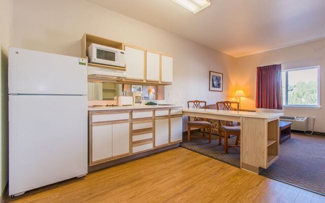 InTown Suites Extended Stay Colorado Springs