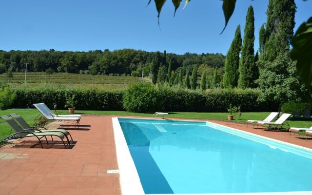 Modern Apartment in San Giusto Italy With Pool