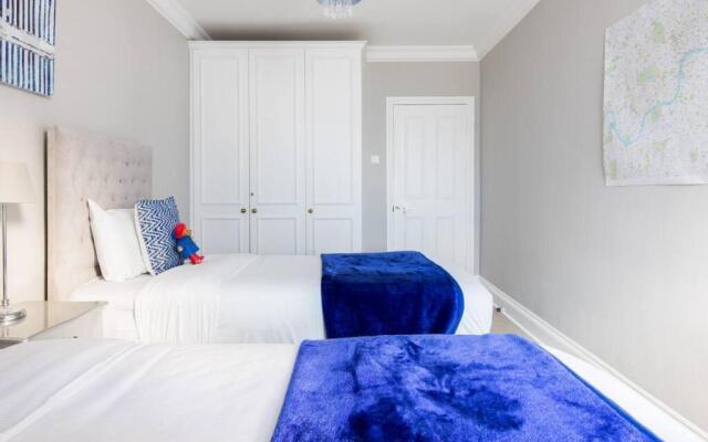 Large and Luxurious 2B 2B flat nr Paddington