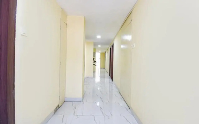 Fabhotel Prime Emerald I