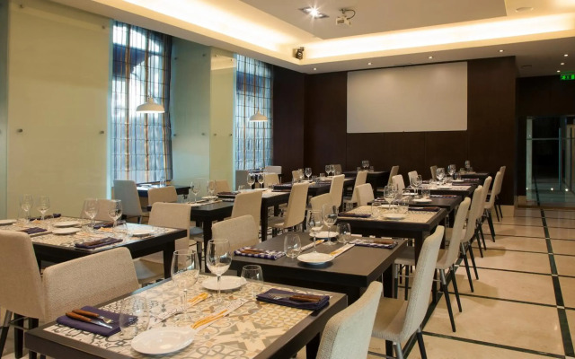 TURIM Restauradores Hotel