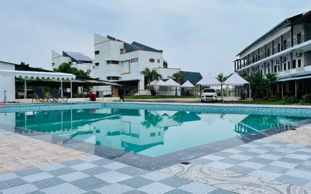 Vasant Vihar Resort