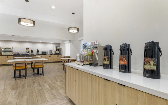 Best Western Chula Vista/Otay Valley Hotel