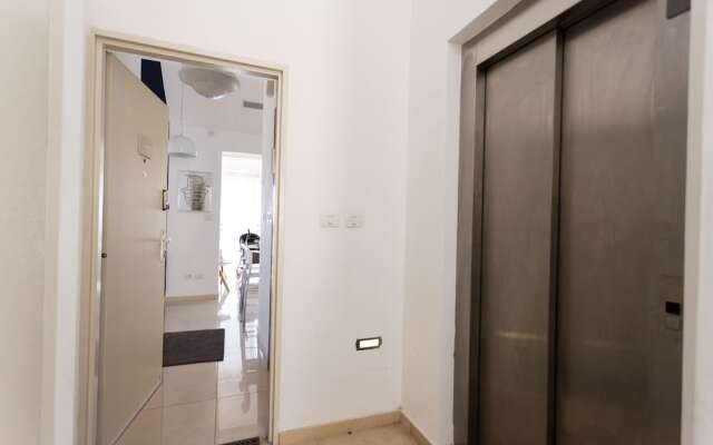 Amazing Apartment near Mahane Yehuda