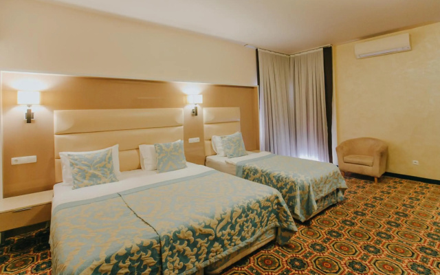 Hotel Romanita