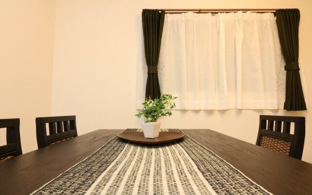 Cozy House Neyagawa