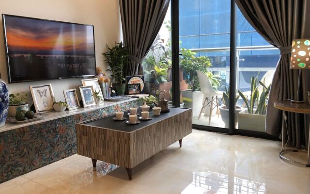 Anna House - Vinhomes Golden River