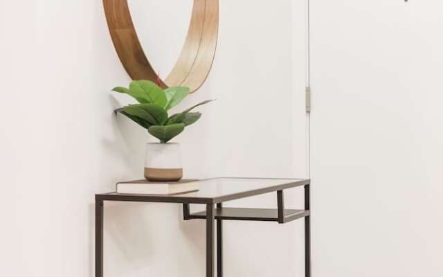Sarkar Suites - Peter Street