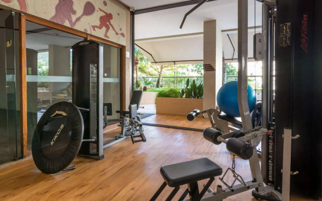 Mc Flats The Claridge