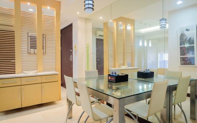 Spacious and Cozy 3BR Poins Square Apartment