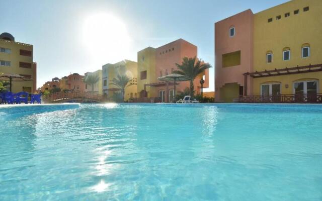 Al Dora Residence cozy apartments AP 3-5-1