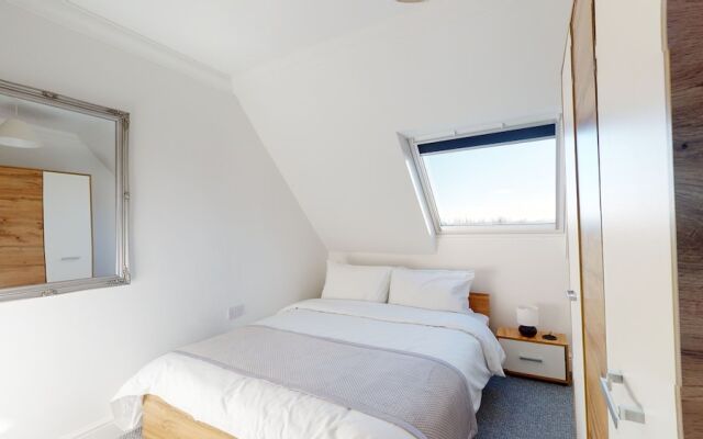 Bridge Apartments by Karah Suites