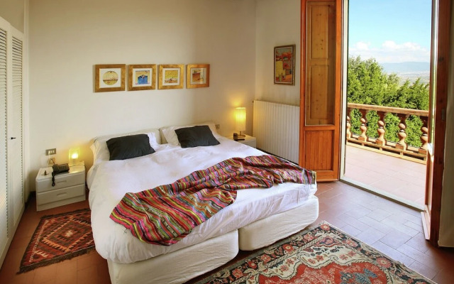 Spacious Villa in Carmignano With Private Swimming Pool