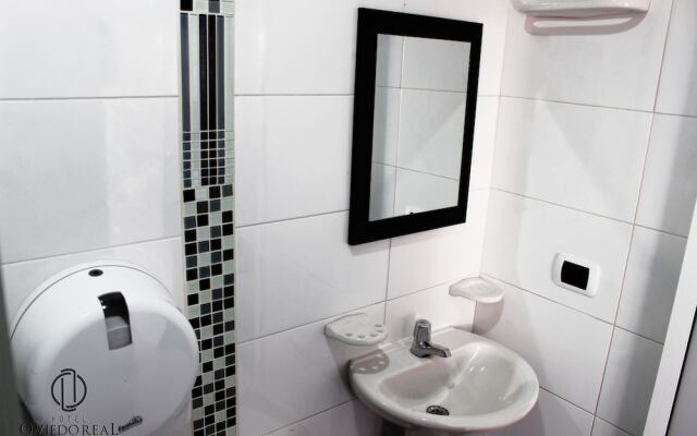 Hotel Oviedo Real