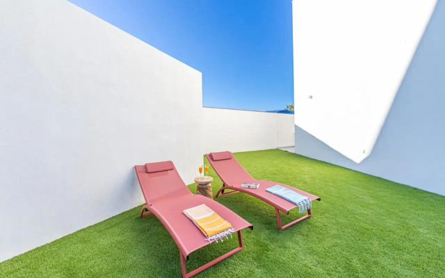 Jardín, Piscina y Fibra Óptica - SimplyTarifa