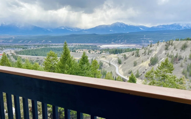 Rocky Mountain Springs Lodge