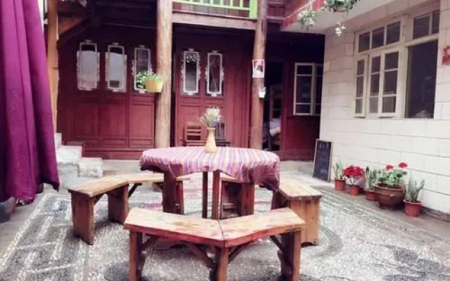 Sushe self-service Inn