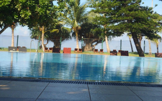 Laya Beach