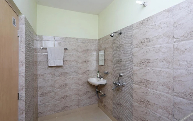 OYO 1190 Hotel Jivanta Service Apartment