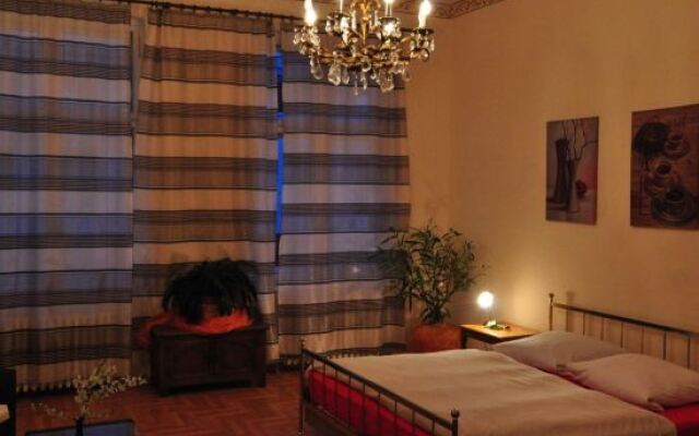 Charlotten Apartments am Ku'damm