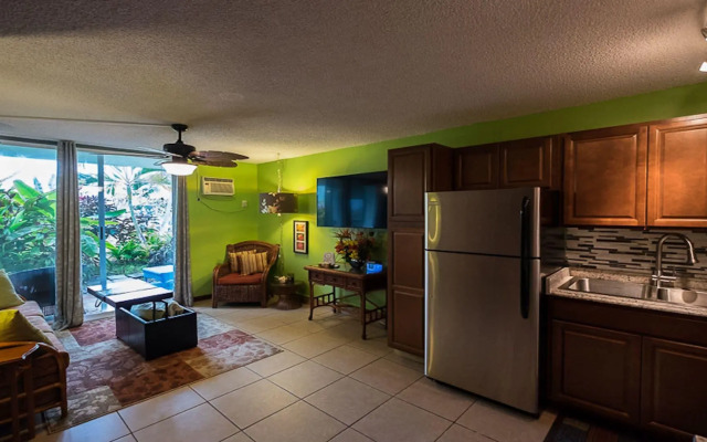 Oceanfront Remodeled Studio Condo