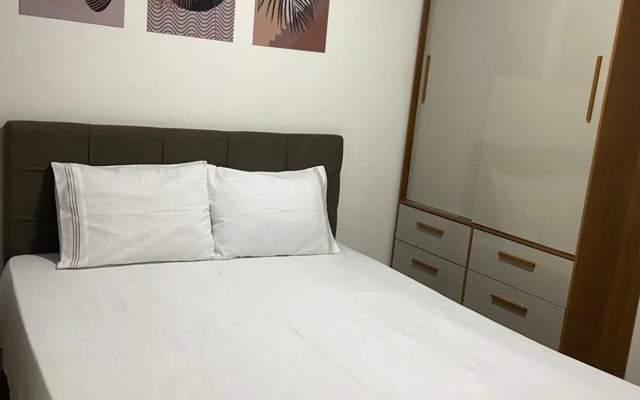 Apartamento 2 Quartos c/ Vaga de Estacionamento