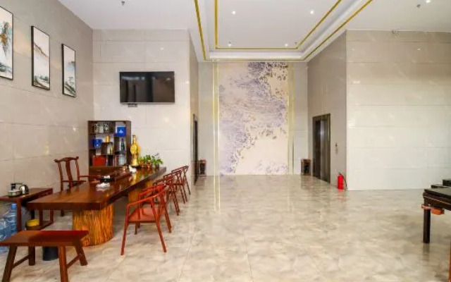 Victoria Hotel (Sihui Dawang Plaza)