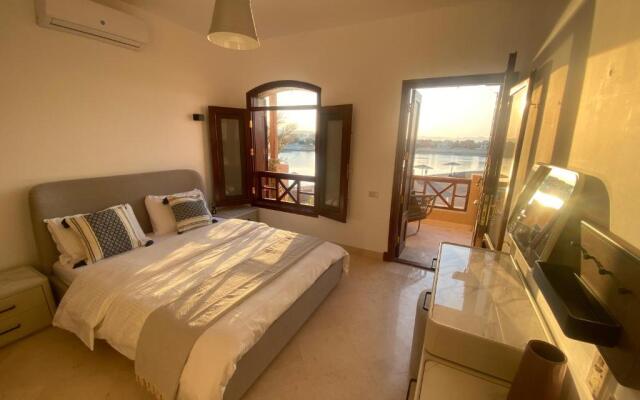 Sabina 2br penthouse