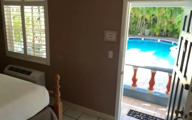 Coral Reef Guesthouse