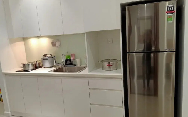 Luxury Scenia Bay Apartment with Seaview