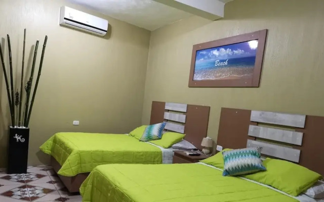 Hotel La Iguana Dorada