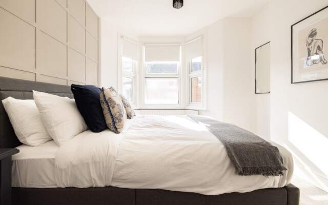 The Camberwell Nook - Lovely 5BDR House with Garden