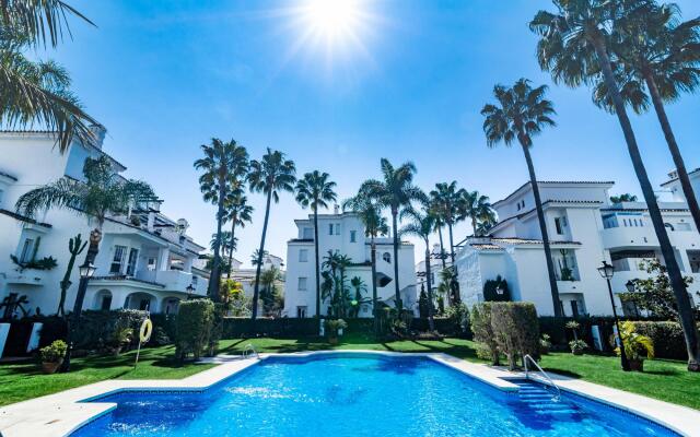 LNM39-Luxury flat close to Puerto Banus