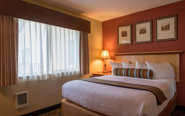 Whispering Woods Resort