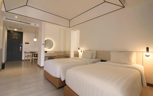 Gaia Cosmo Hotel