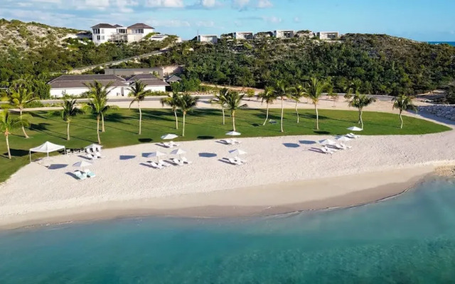 Oceanfront Penthouse Hot Tub Daily Cabana