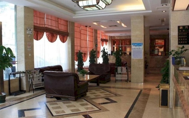 China's Emerging Business Hotel – Lobby – Guangzhou