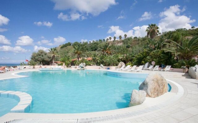 Villaggio Cala Di Volpe Hotel & Residence
