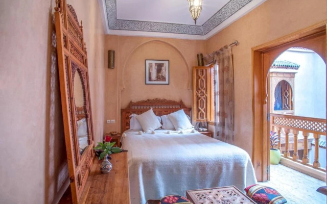 Riad Lakouas- Cannelle Room