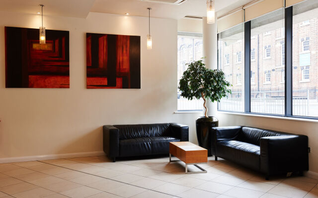 Holiday Inn Express Cheltenham by IHG
