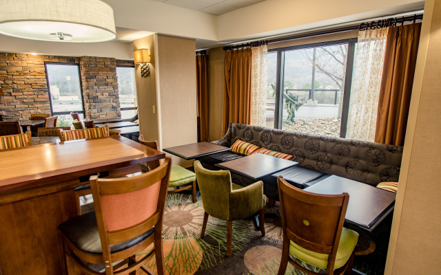 Hampton Inn Caryville-I-75/Cove Lake-State Park