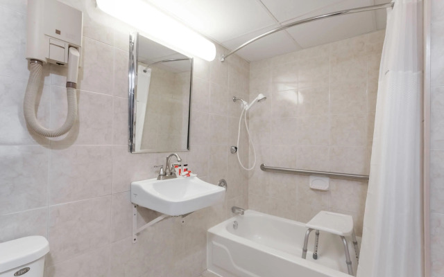 Ramada by Wyndham Newburgh/West Point