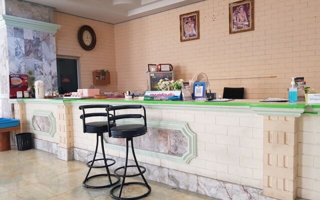 Prachuap Saam Ao Hotel