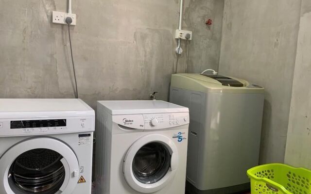 Attrus By LSE - Hostel