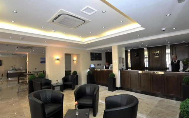 Queens Park Hotel